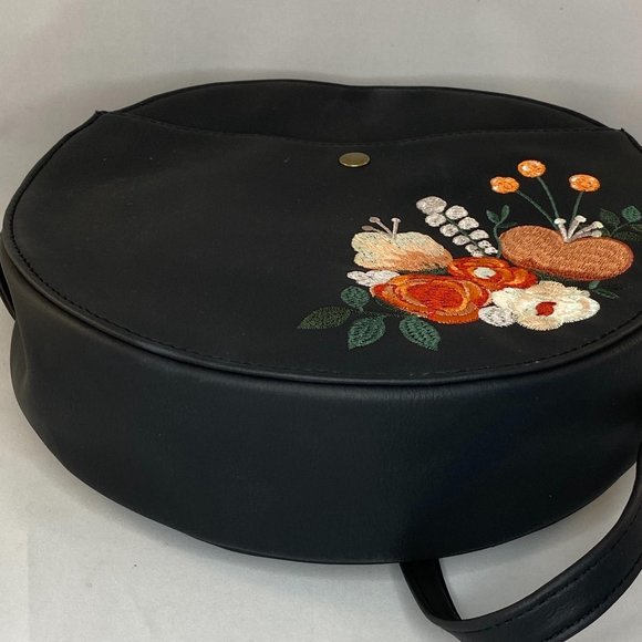 Round Embroidered Purse with Strap Like New - Picture 6 of 12